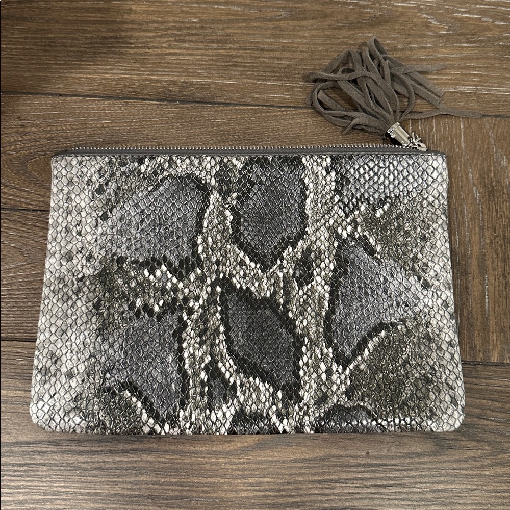 Express BRAND NEW Snakeskin Pattern Clutch with Tassel